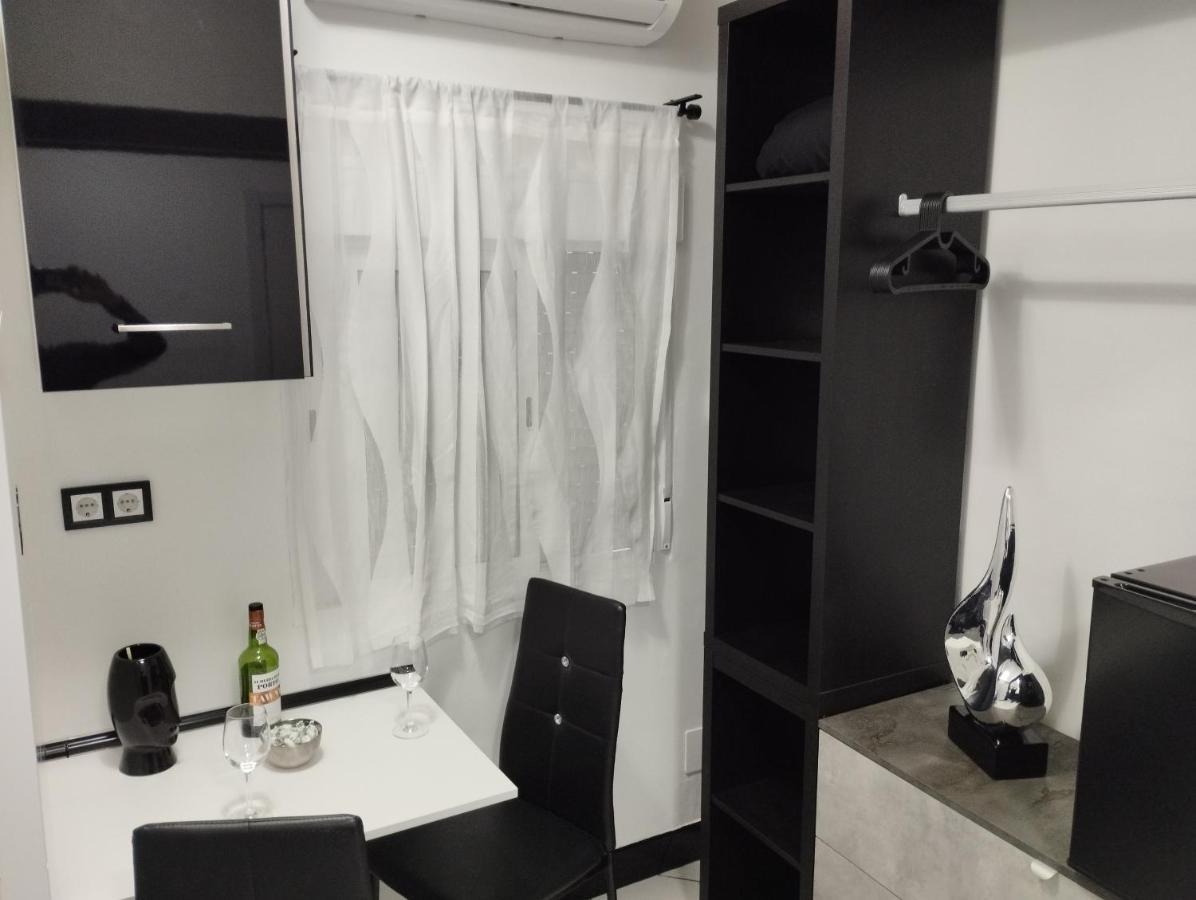 Vilapicina Hostal Barcelone Extérieur photo