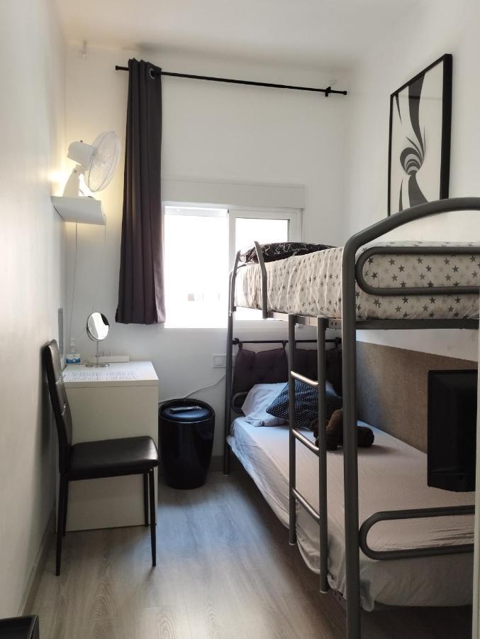 Vilapicina Hostal Barcelone Extérieur photo